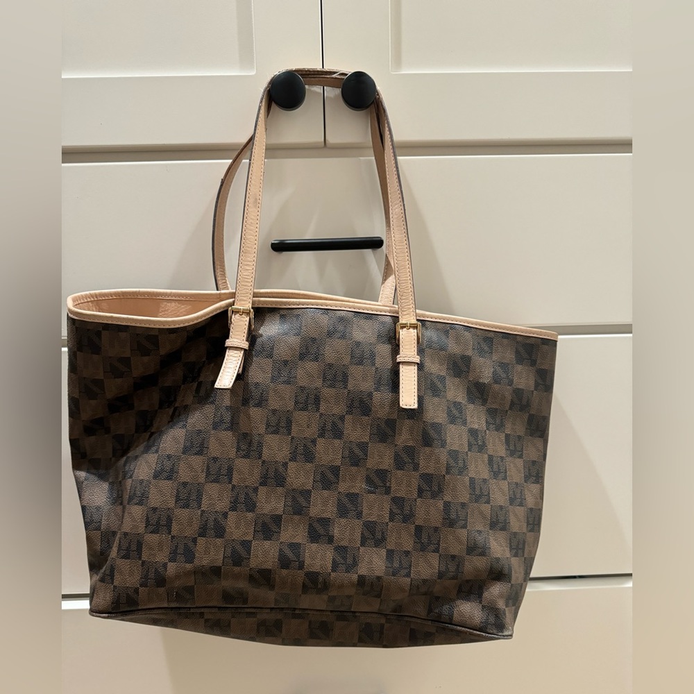 Michael Kors purse shoulder bag
